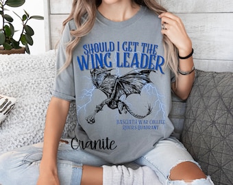 Wing Leader Shirt, Fourth Wing Shirt, Fourth Wing Merch, Buchliebhaber Shirt, Bücherwurm Kleidung, Basgiath College Shirt, Comfort Color Shirt