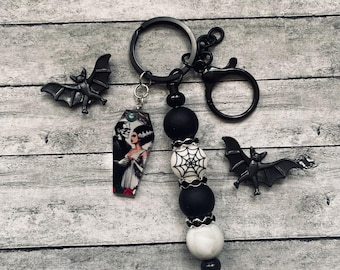 Horror Monster Fright Love Keychain Bag Clip Scare Haunt Bride Ghoul