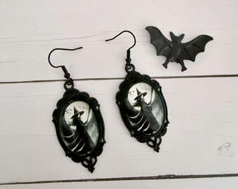 Wicked Gothic Beauty Ghoul Witch Earrings Goth Darkness Goblin Bats