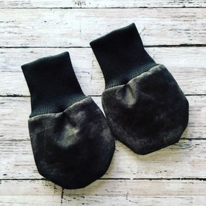 Dark Goth Grudge Baby Mitts Beautiful Gothic Nightmare