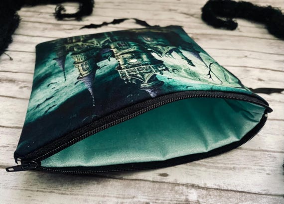 Spooky Beautiful Haunt House Accessories Bag Haunted Scare 
