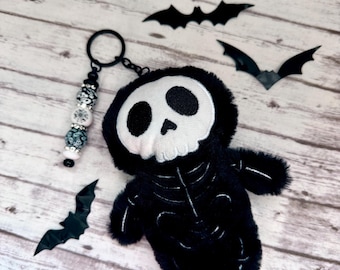Skeleton Haunt Fright Scare Plush Keychain or Bag Clip