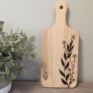 Woodburned wildflowers beech wood cutting board bread serving board charcuterie kitchen decor