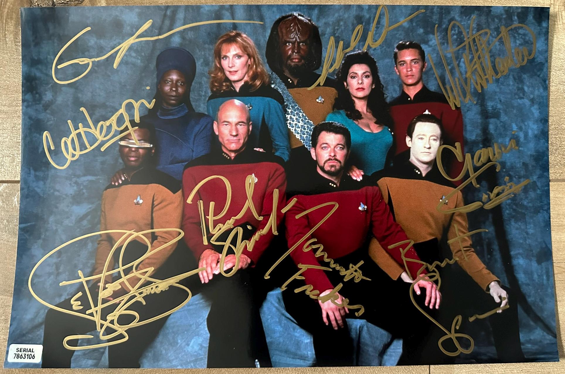 Star Trek the Next Generation Cast Signed Autographed 8x12 Inch
