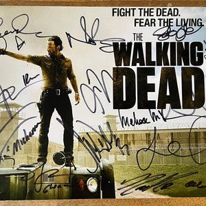 The Walking dead cast signed autographed 8x12 inch photo + COA