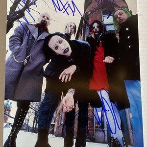 Marilyn Manson full original band signed autographed 8x12 inch