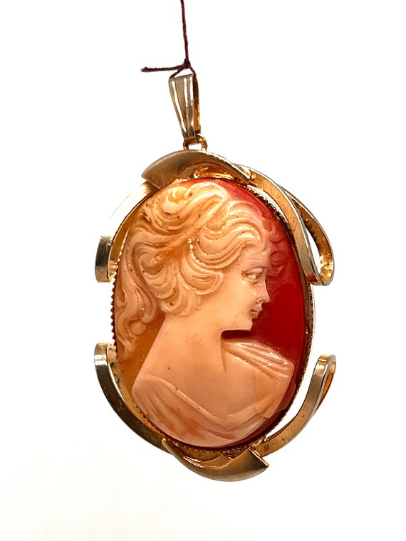 Vintage Cameo Pendant - image 2