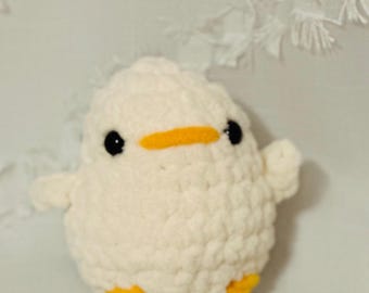 Crochet Plush Duck: Adorable Stuffed Animal