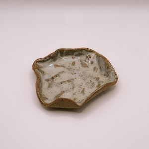 Handgemachte hellblaue Keramik Trinket Dish