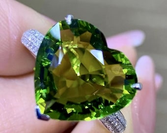 Unique genuine tourmaline ring/18k solid gold heart tourmaline engagement ring/Art deco tourmaline ring/Handmade tourmaline proposal ring