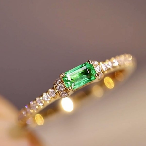 Natural emerald ring/18k solid gold raw emerald ring/genuine emerald ring/vintage emerald ring/Unique real emerald ring gold/daintygoldring