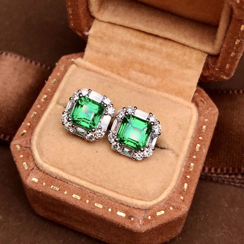 18k White Gold Natural Emerald Earrings/banquette Diamond Etsy