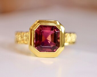 18k gold red tourmaline bezel ring/deep pink tourmaline ring/natural red tourmaline engagement ring/tourmaline birthstone promise ring