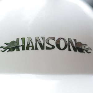 Aangepaste naam veiligheidshelm sticker sticker vlammen