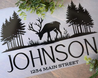 Sticker boîte aux lettres personnalisé : adresse, numéros de boîte aux lettres, nom de famille, scène de cerf avec forêt