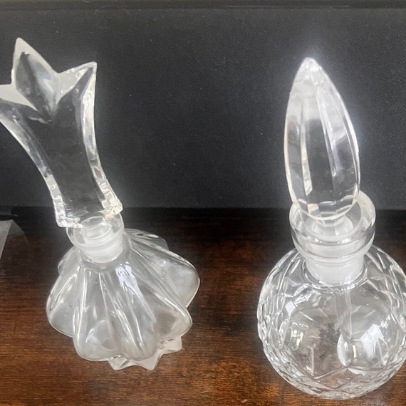 Vintage Clear Art Glass Perfume Bottle With Stopp… - image 1