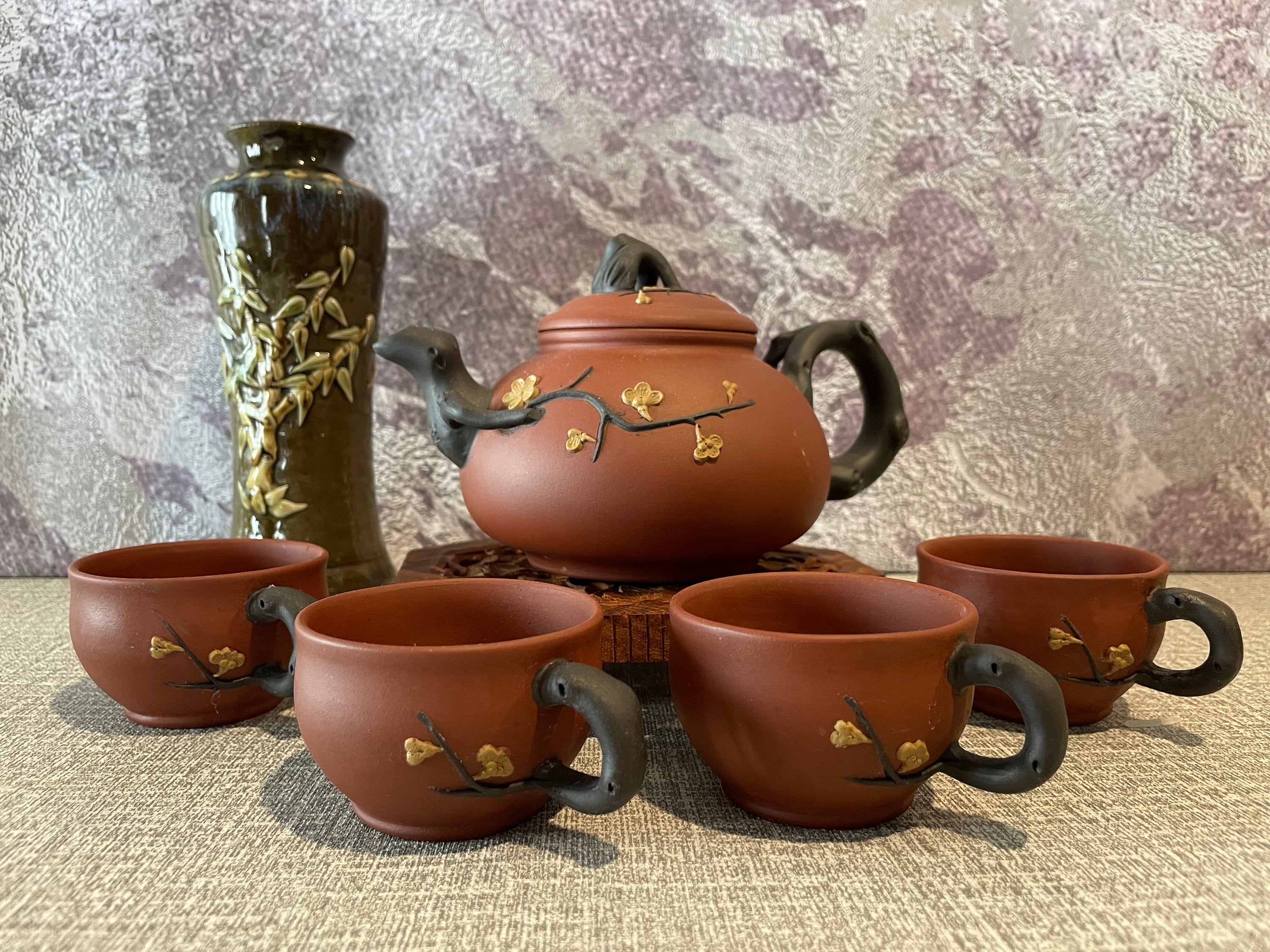 Vintage Yixing Zisha Blossom and Vines Ceramic Clay Teapot W/