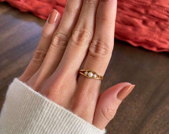Pearl gold anxiety ring, meditation ring, fidget ring, anxiety jewelry