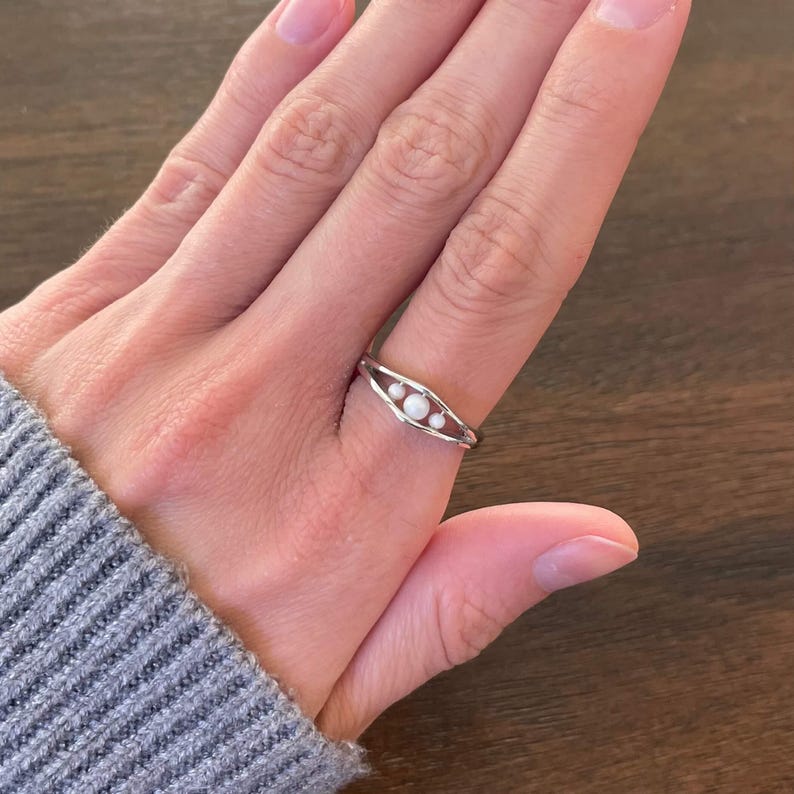 Pearl gold anxiety ring, meditation ring, fidget ring, anxiety jewelry image 4