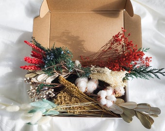 DIY flower box, Christmas dried flower box, holiday crafts box, DIY floral arrangement, DIY wreath, for crafts, loose floral, for projects