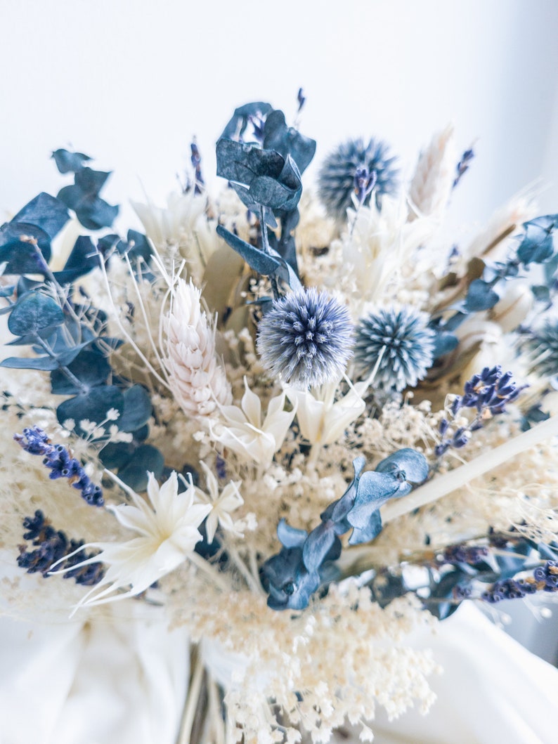 Bouquet de mariée bohème bleu et blanc fleurs séchées, bouquet de mariée, bouquet de demoiselles d'honneur, fleurs de mariage séchées et conservées, haleine de bébé image 5