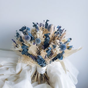 Bouquet de mariée bohème bleu et blanc fleurs séchées, bouquet de mariée, bouquet de demoiselles d'honneur, fleurs de mariage séchées et conservées, haleine de bébé image 3