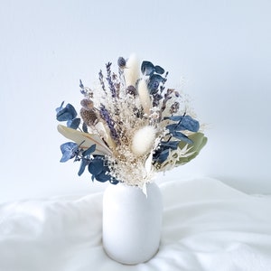 Bouquet de mariée bohème bleu et blanc fleurs séchées, bouquet de mariée, bouquet de demoiselles d'honneur, fleurs de mariage séchées et conservées, haleine de bébé Centrepiece