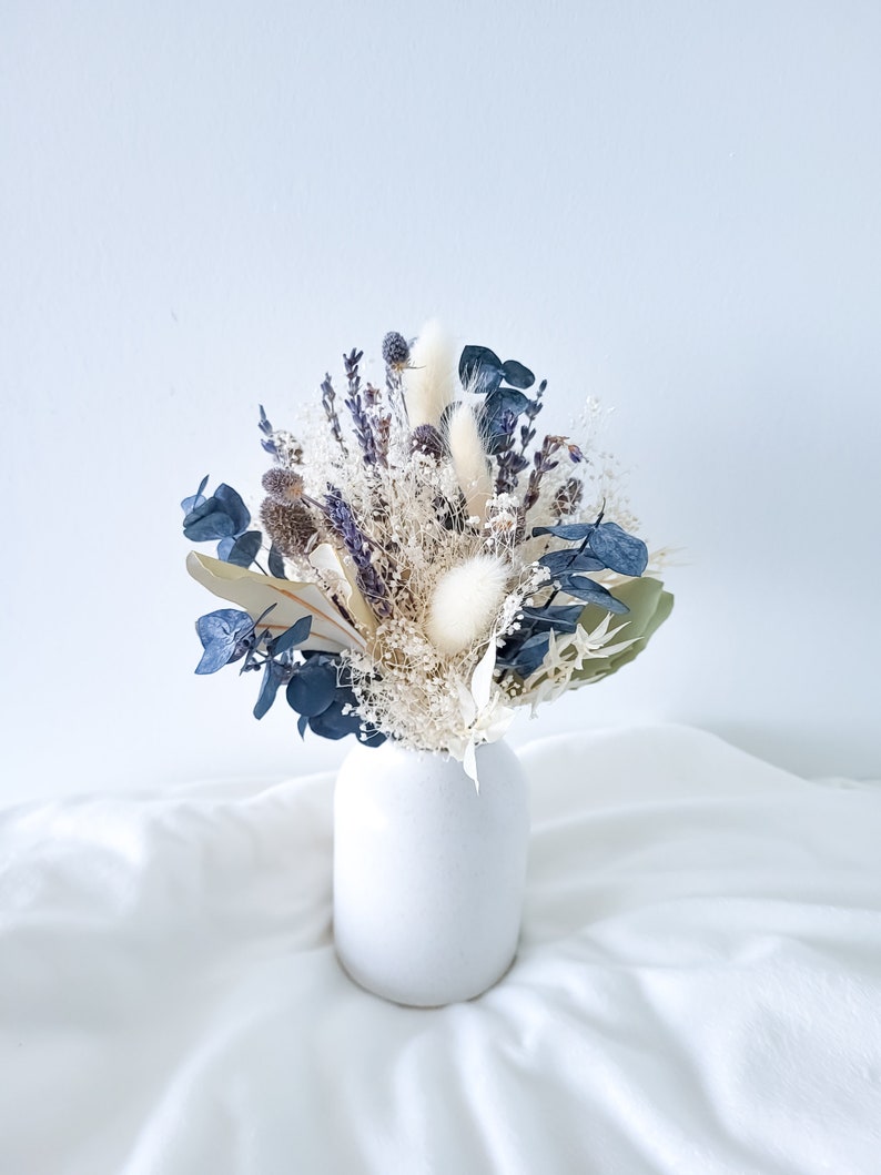 Bouquet de mariée bohème bleu et blanc fleurs séchées, bouquet de mariée, bouquet de demoiselles d'honneur, fleurs de mariage séchées et conservées, haleine de bébé Centrepiece