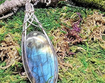 Labradorite set in Sterling Silver wire