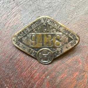 1927 Chicago Licensed Motor Vehicle Operator badge