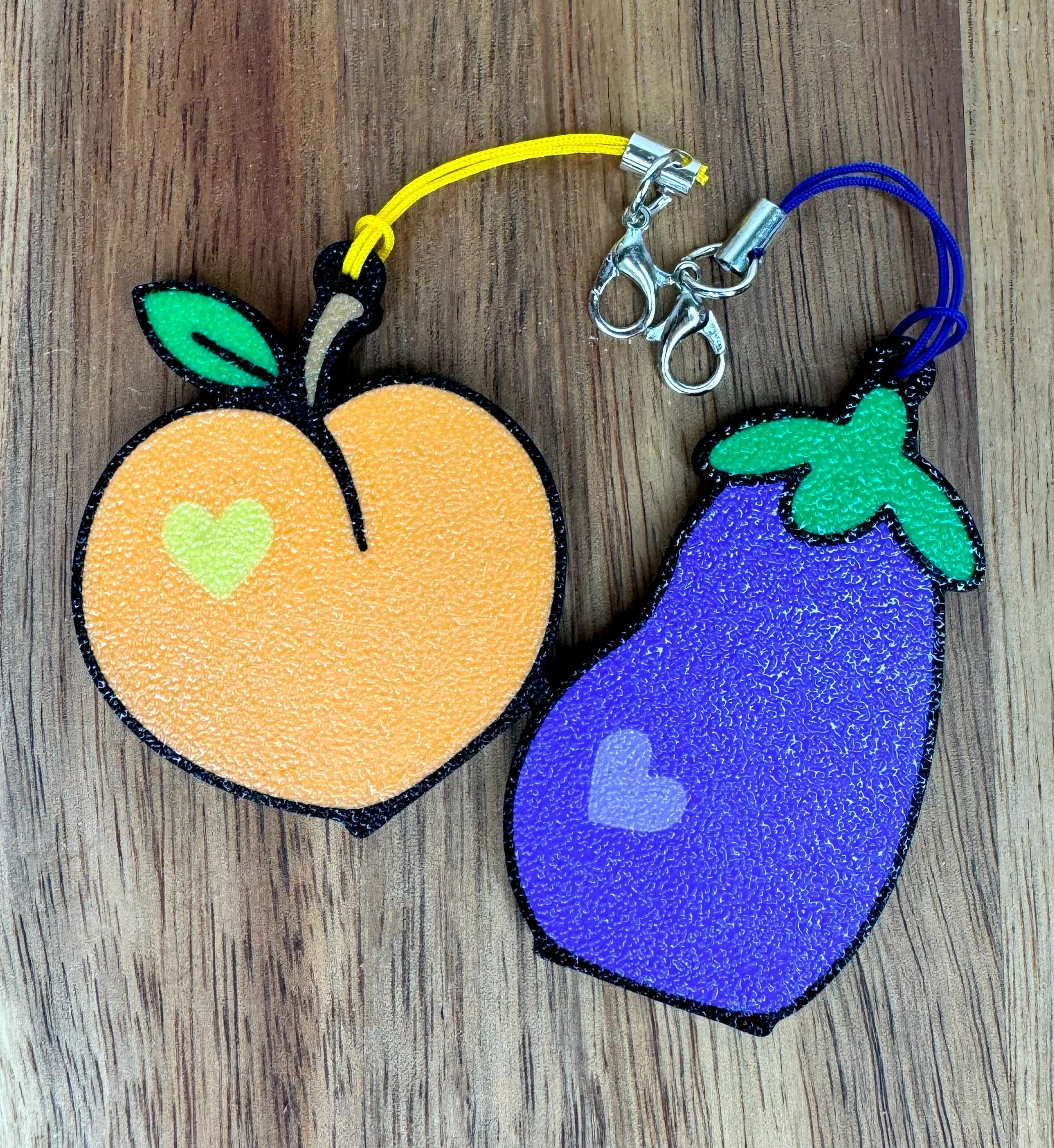 Peach Love Tab Buddy Soda Can Opener - Cute Peach Heart Booty Butt