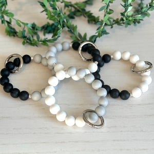 Beaded Wristlet / Keychain Bracelet / Beaded Key Ring / Silicone Beads / Wristlet Keychain / Black / Gray / White / Silver