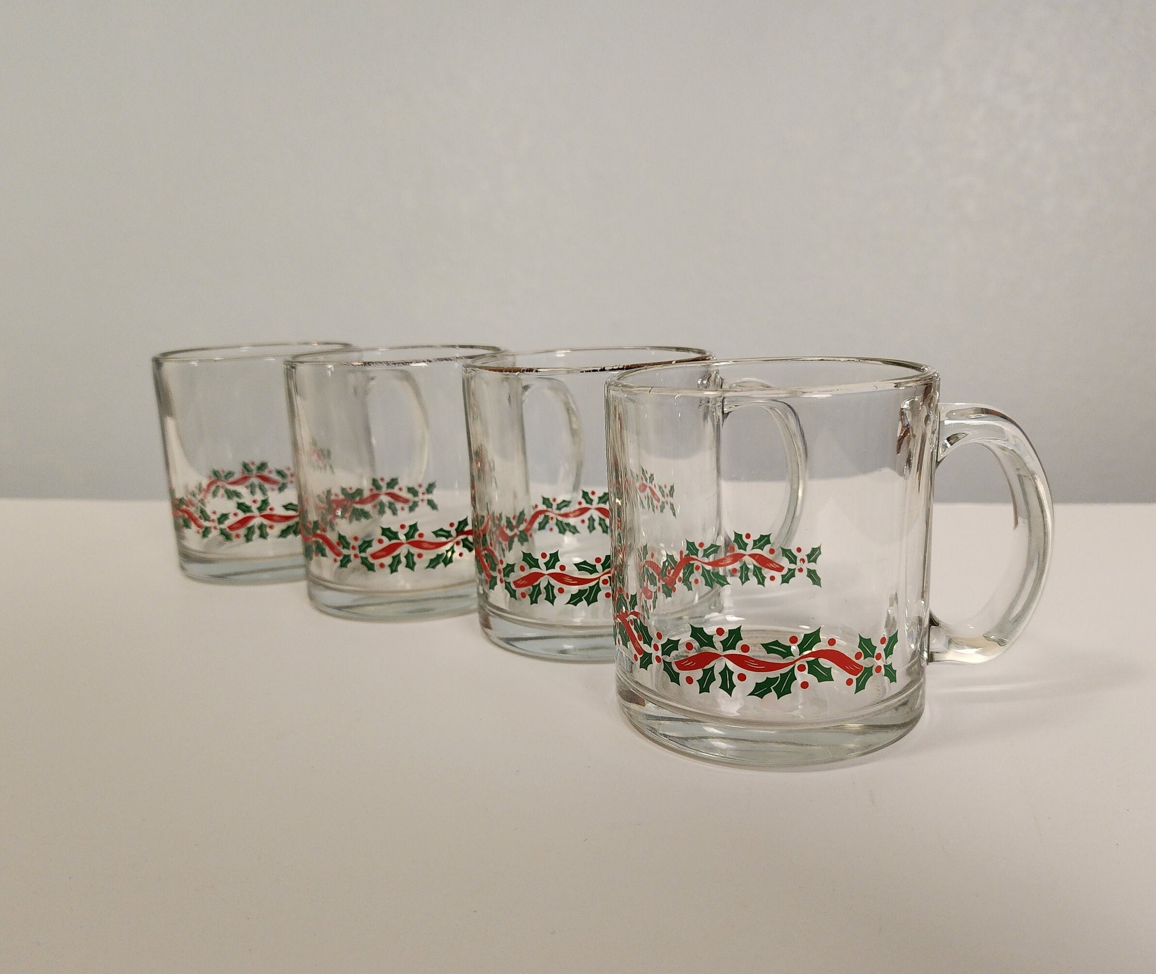 Vintage Libbey Christmas Mugs Egg Nog Cups Clear Thick Glass Mug Cups Holly  and Ribbon Garland Gold Trim Hot or Cold Drink Set of 4 B3B 