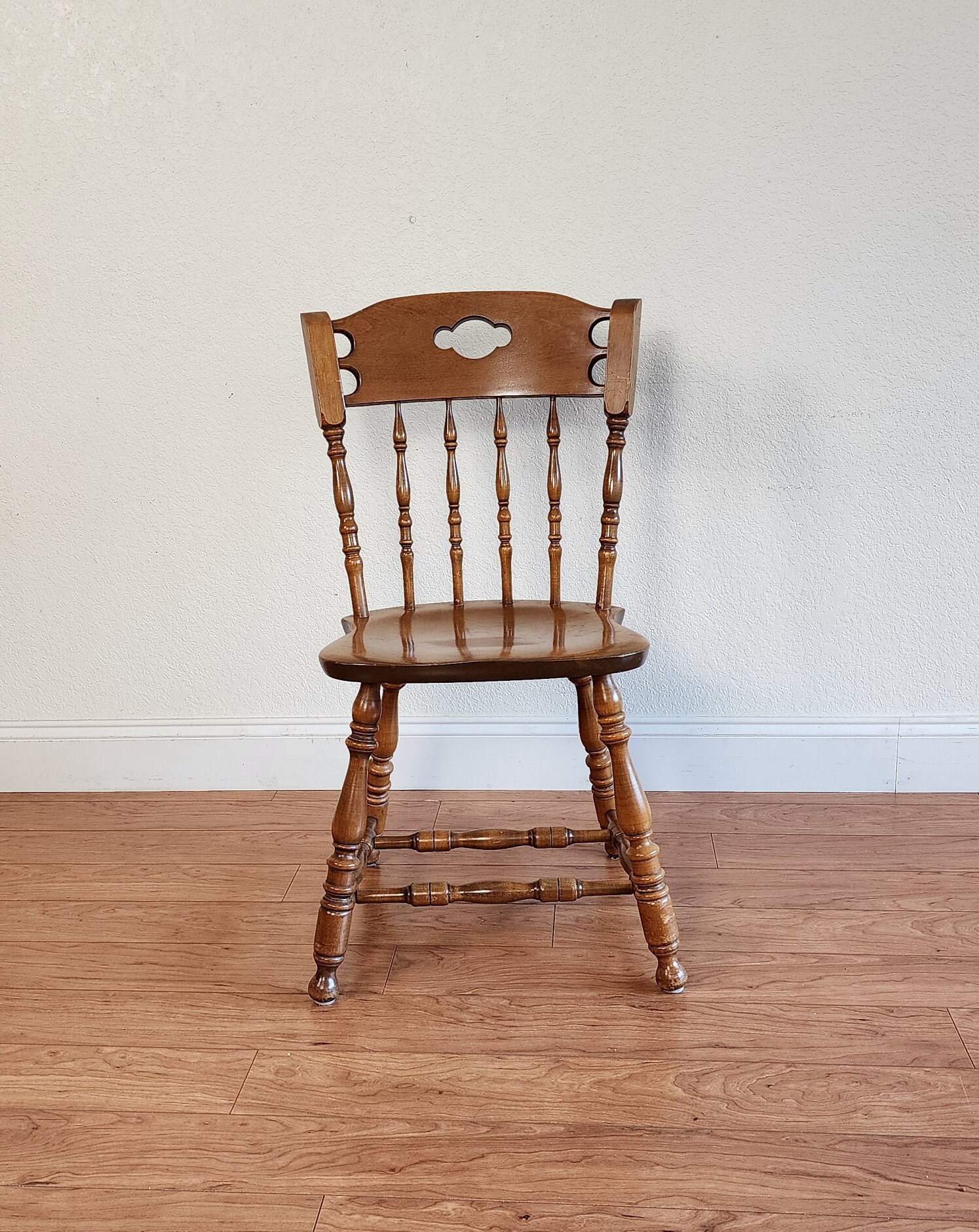 Vintage Solid Rock Maple Colonial Dining Chairs Set of 6, S. Bent