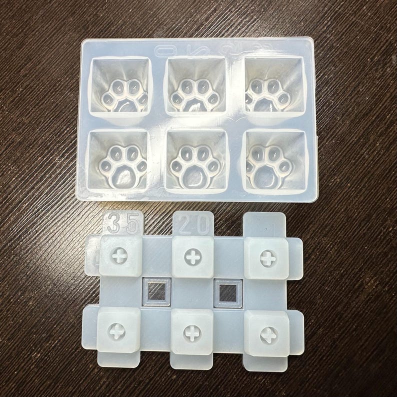 Cat Paw Keycap Mold | Dog Paw Keycap Mold – 6-key Silicone Mold (2x3 ...