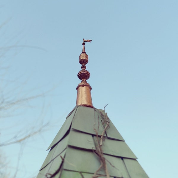 Miniature dollhouse weathervane finial. Realistic castle artisan rooftop. 1/12 twelfth scale doll house diorama roof top