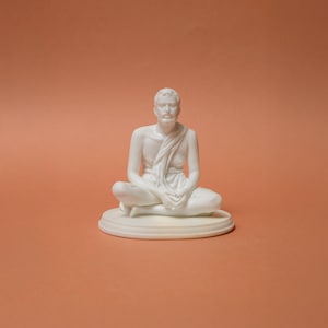 Estatua de Sri Ramakrishna en polvo de mármol / Ídolo lavable / Figura de dios hindú para decoración del templo del hogar 6 inch