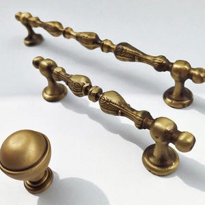 Baroque Brass Cabinet Handle – Ornate Handmade Vintage Hardware Set