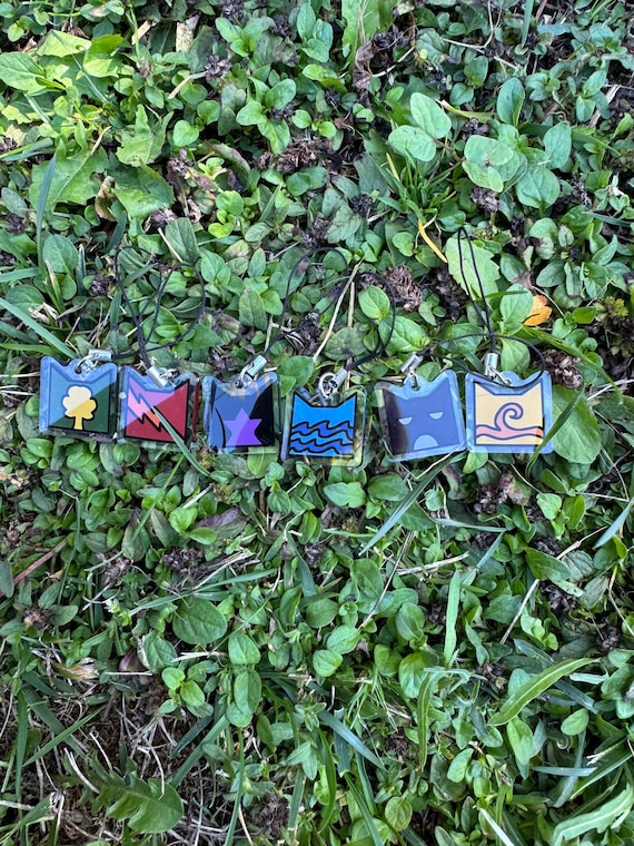 Warrior Cat Clans Phone Charms! | nature, furry, therian,  wildlife