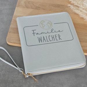 Travel-Organizer/Familienplaner/Familienorganizer/Dokumententasche/Dokumentenhülle/Reisepasshülle/ mit Familienname/Nachname