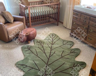 Verdant Maple Hand-Tufted Wool Rug Nature-Inspired Green Leaf Shaped Floor Covering Rug 5x8 Handmade Custom Area Rug For Bedroom Nursery Rug