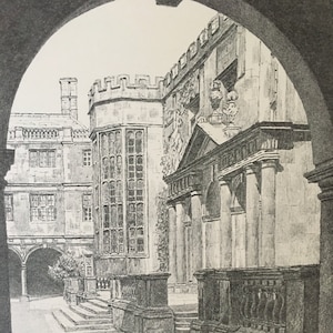 1927 CAMBRIDGE - TRINITY COLLEGE Hall, from Nevile&#39;s Gate, door W.G Blackall - Originele print - Cambridge University Print - Meer dan 90 jaar oud