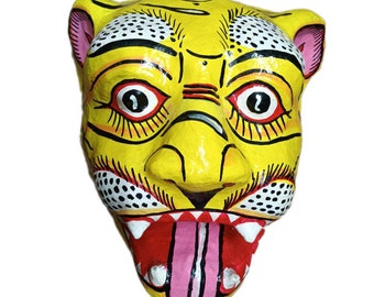 Wall hanging paper mache tiger/ handmade item /paper mache tiger mask/ home decore item/ bastu item/ pattachitra painting art/ wall decorate