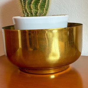 Vintage brass planter Vintage shabby brass planter Brass Pot for Storage or Home Porch Yard Décor Exterior décor Garden pot
