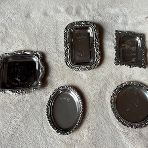 Vintage Silver-plated Trinket Dish  Small silver tray Ring Dish Desk Decor Dresser Bathroom Vanity table décor Gift for her