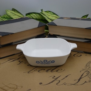 Corning Ware Blue Cornflower Petite Pan P-41