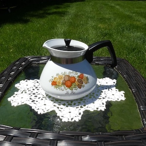 Corning Ware Spice of Life 6 Cup Teapot