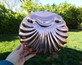 Copper Tone Shell Cake Mold Bundt Pan