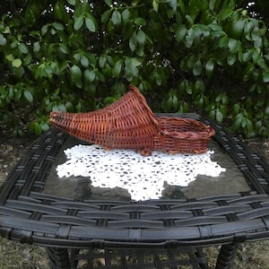Footed Cornucopia Basket