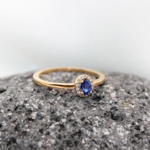 Ceylon Sapphire and Diamond Ring • 18K Rose Gold • Natural VS1 Diamonds • Dainty Engagement Ring • Handmade Fine Jewelry Gift